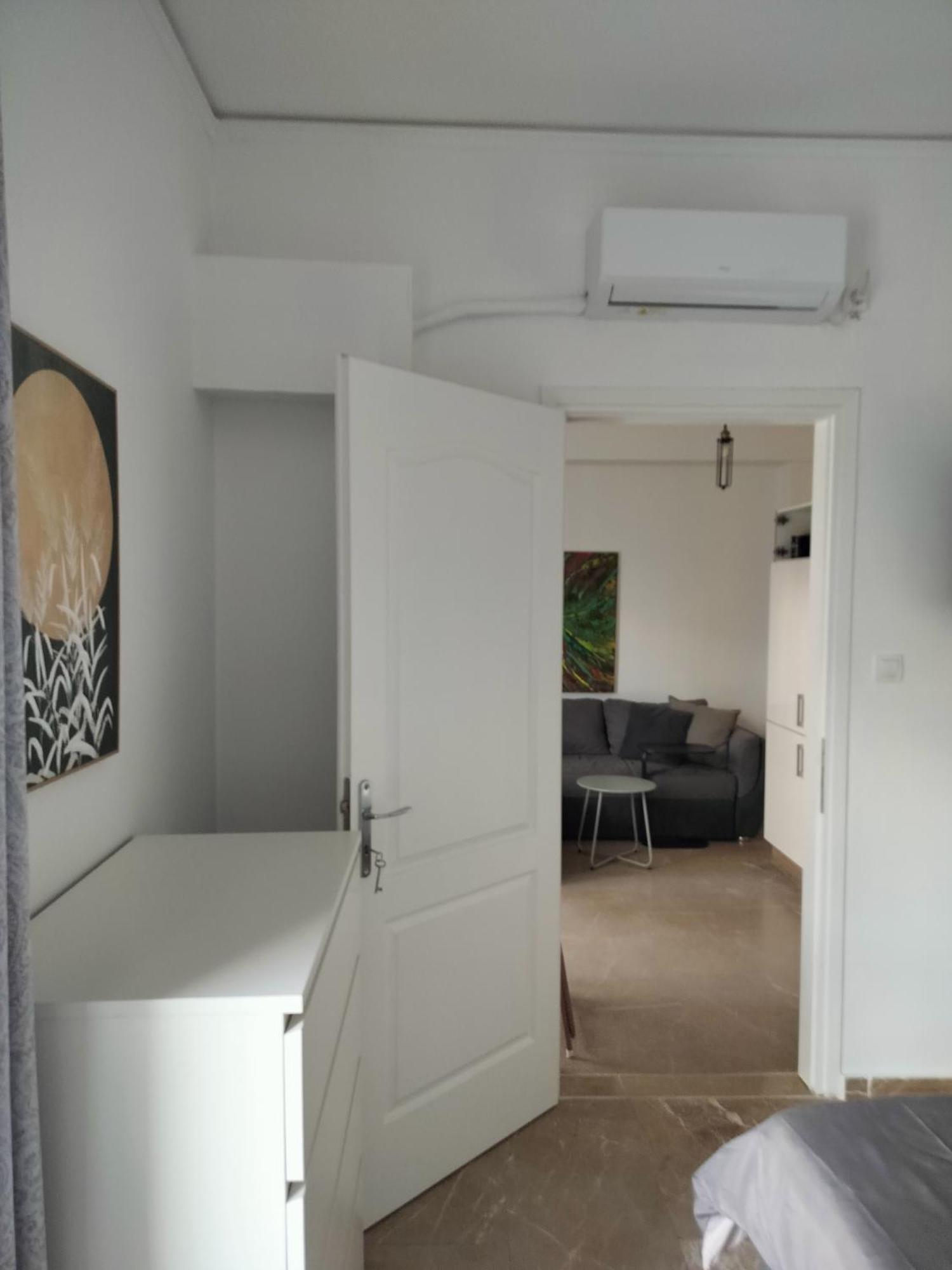 Cozy Central Flat In Pyrgos Near Olympia エクステリア 写真